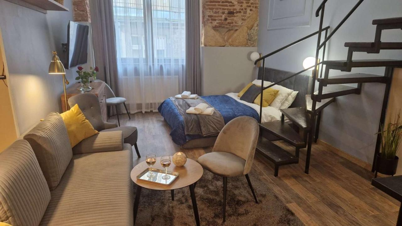 Amazing Cracow Apartments คราคูฟ ภายนอก รูปภาพ